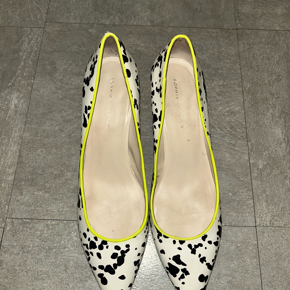 Sophia Webster Black and White Flats with Elegant Design
